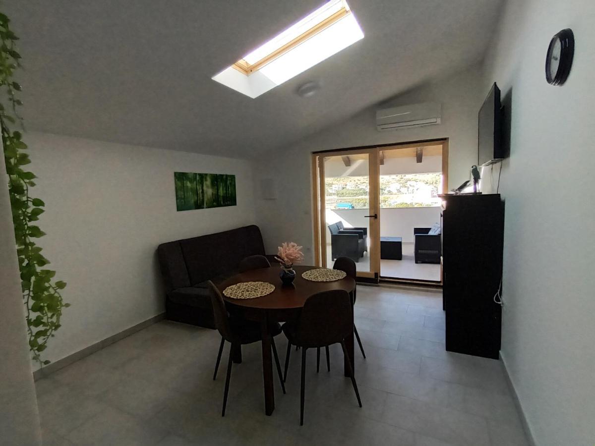 Apartment Penthouse & Apartment Studio Franci Đảo Pag Ngoại thất bức ảnh